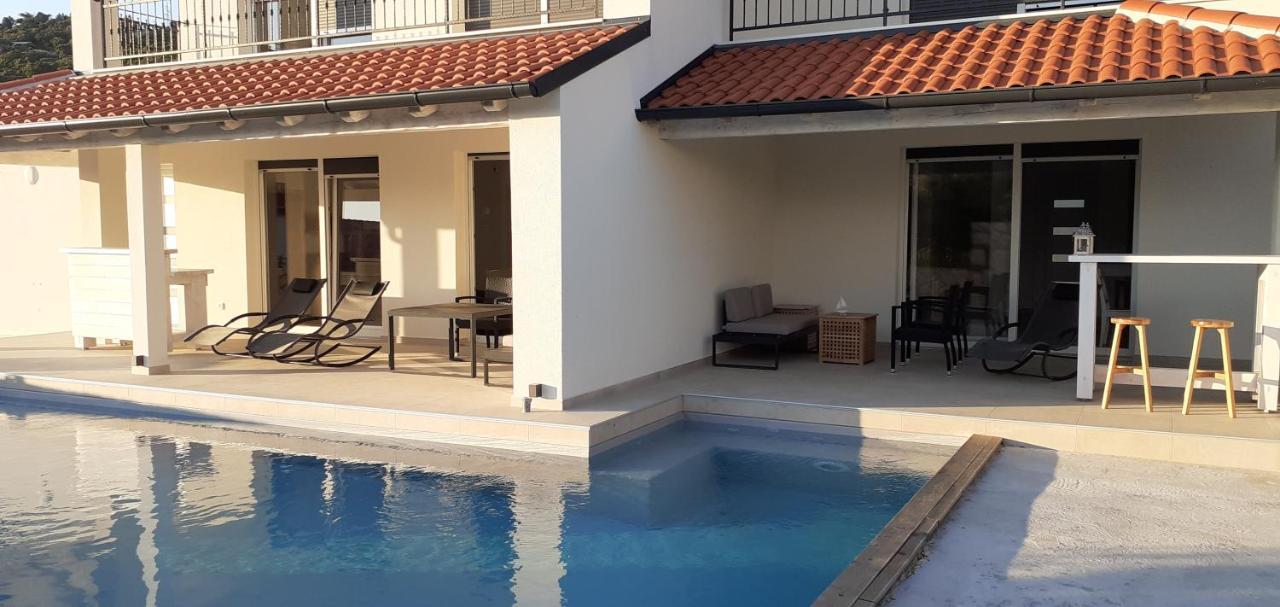 Villa Papalina 3 Barbat na Rabu Exterior photo